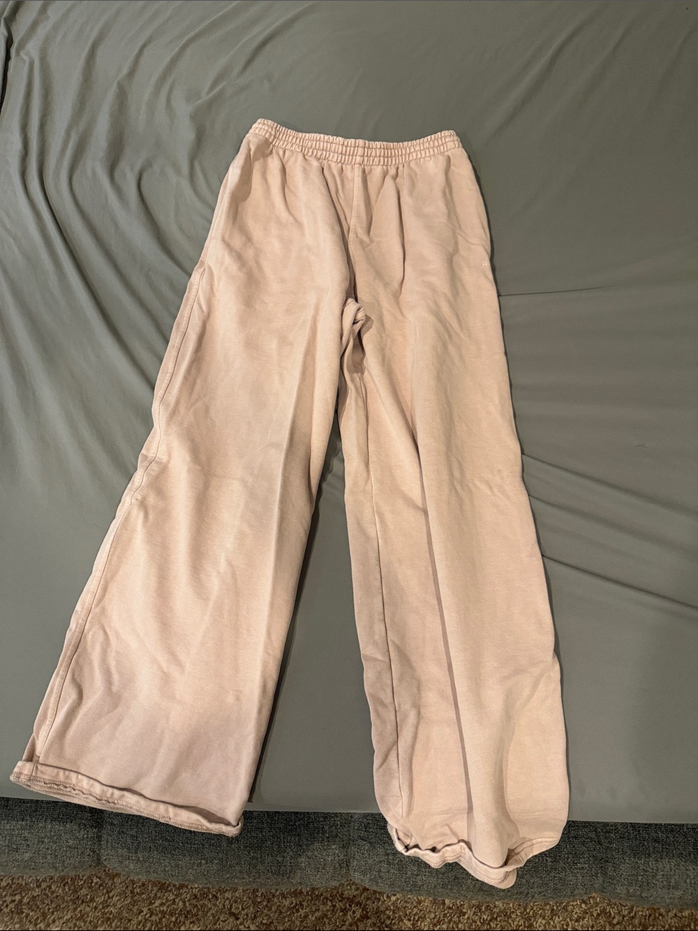 SKIMS Blush Wide-Leg Sweatpants